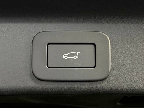 New 2026 Jaguar F-PACE R-Dynamic S AWD/4WD image 15