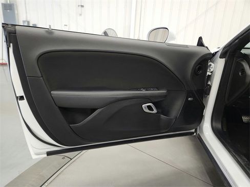 Used 2023 Dodge Challenger R/T w/ Blacktop Package image 24