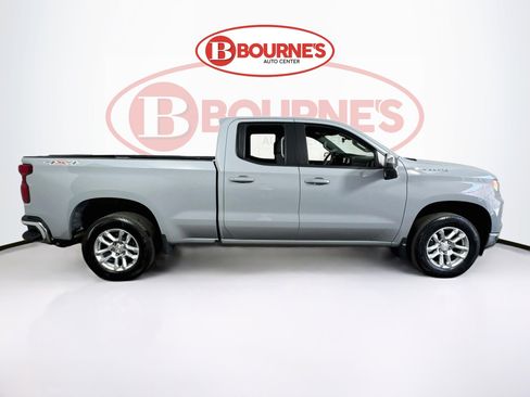 Used 2024 Chevrolet Silverado 1500 LT image 11