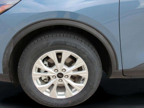 Used 2025 Ford Escape Active image 10