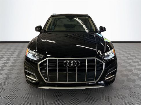 Certified 2023 Audi Q5 Premium w/ Convenience Package AWD/4WD image 2