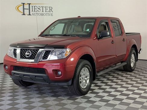 Used 2015 Nissan Frontier SV image 4