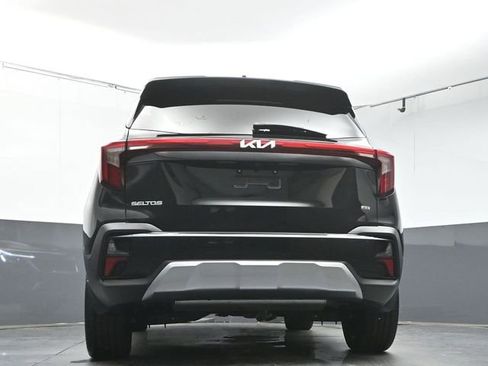 Used 2025 Kia Seltos SX w/ SX Sunroof Package AWD/4WD image 38