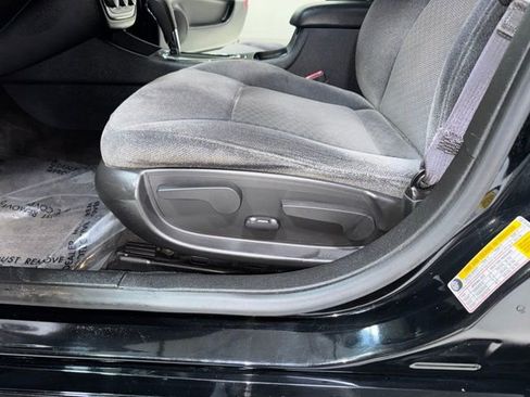 Used 2014 Chevrolet Impala Limited LS FWD image 2