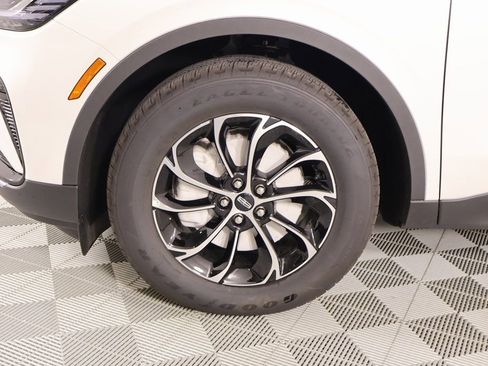 New 2026 Lincoln Nautilus Premier AWD/4WD image 17