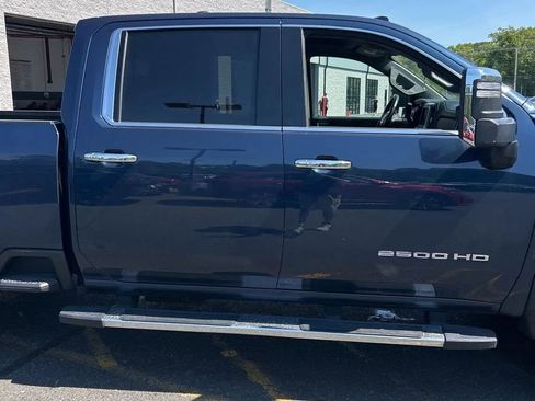 Used 2020 GMC Sierra 2500 SLT w/ SLT Convenience Package AWD/4WD image 11