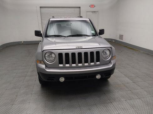 Used 2016 Jeep Patriot Sport w/ Power Value Group FWD image 14