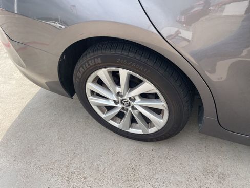 Used 2024 Toyota Camry LE FWD image 7