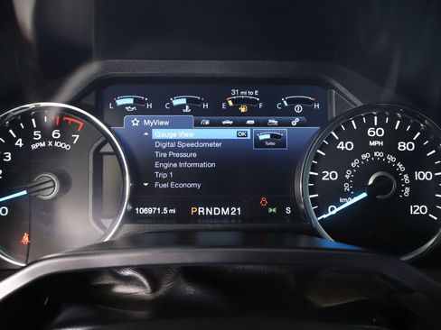 Used 2015 Ford F150 Lariat w/ Equipment Group 502A Luxury AWD/4WD image 4