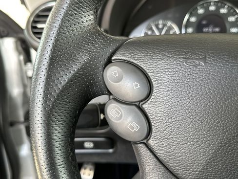 Used 2007 Mercedes-Benz CLK 550 Cabriolet image 19