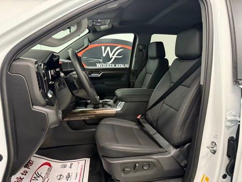 New 2026 Chevrolet Silverado 1500 RST AWD/4WD image 13