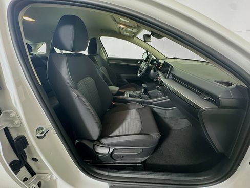 Used 2025 Kia K5 LXS image 31