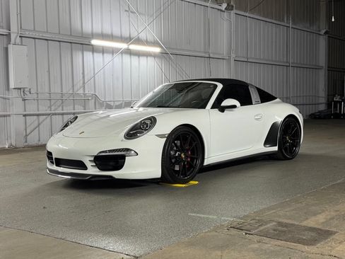 Used 2014 Porsche 911 Targa 4S AWD/4WD image 36