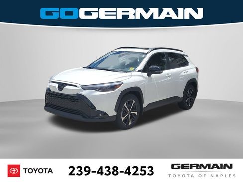 Used 2025 Toyota Corolla Cross AWD Hybrid w/ Convenience Package image 1