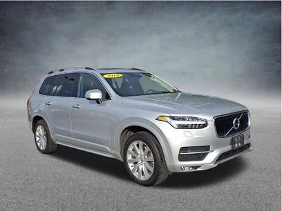 Used 2018 Volvo XC90 T6 Momentum w/ Momentum Plus Package
