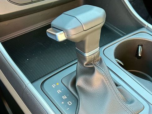 New 2026 Kia Carnival image 17