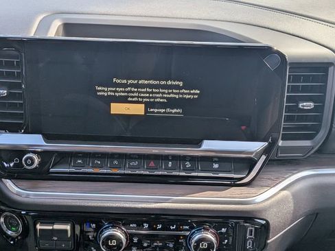 New 2026 GMC Sierra 1500 SLT w/ SLT Premium Plus Package image 19