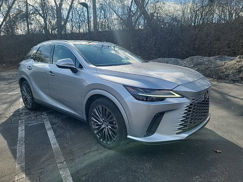 Used 2023 Lexus RX 350 w/ Accessory Package (2T) image 8