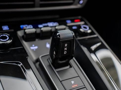 New 2026 Porsche 911 Carrera 4S image 18