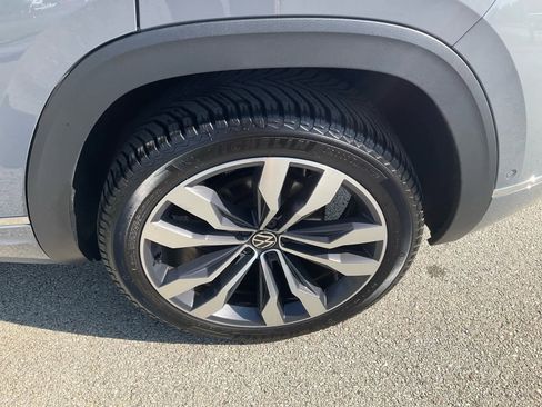 Used 2021 Volkswagen Atlas Cross Sport SEL Premium R-Line AWD/4WD image 25