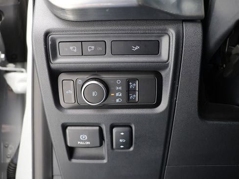 Used 2023 Ford F150 Lariat image 36