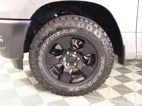 Used 2025 RAM 1500 Classic Warlock image 16