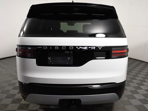 New 2026 Land Rover Discovery Limited Edition image 5