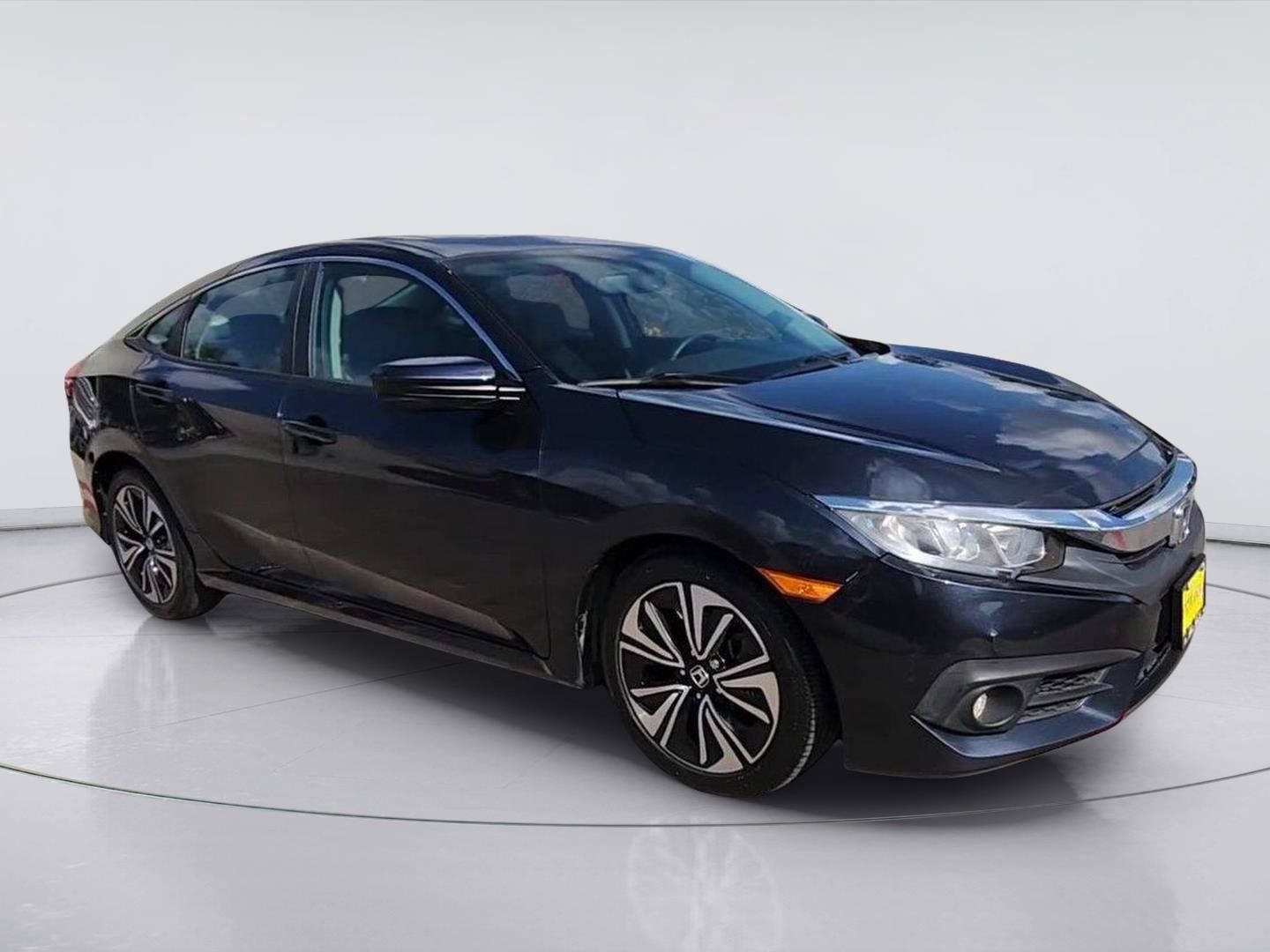 Used 2017 Honda Civic EX-L image 2