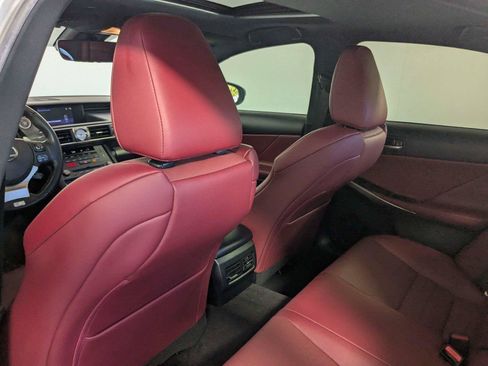 Used 2020 Lexus IS 350 F Sport w/ F Sport Package RWD image 36