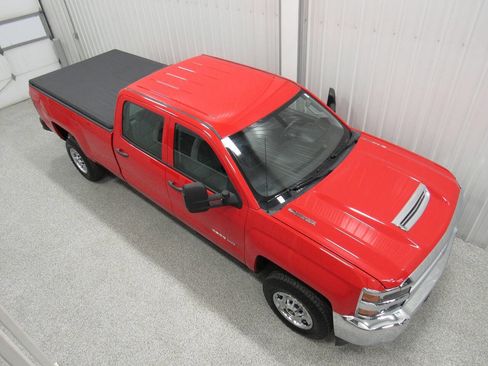 Used 2019 Chevrolet Silverado 2500 W/T image 5