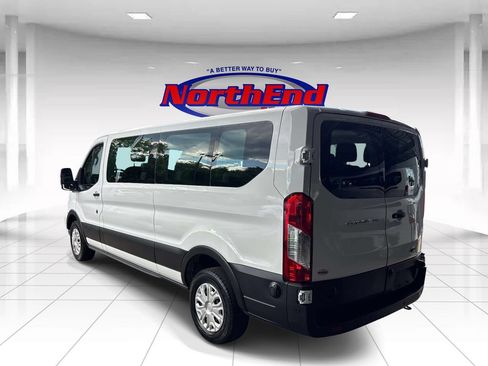 Used 2024 Ford Transit 350 XLT RWD image 5