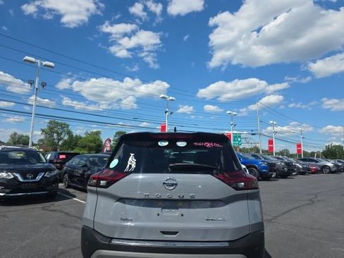 Certified 2021 Nissan Rogue SL AWD/4WD image 6