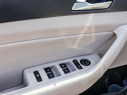 Used 2015 Hyundai Sonata Sport FWD image 23