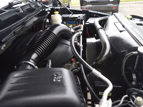 Used 2016 RAM 1500 Tradesman w/ Popular Equipment Group AWD/4WD image 33