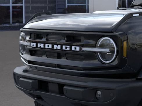 New 2026 Ford Bronco Outer Banks AWD/4WD image 19