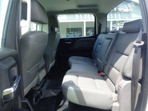 Used 2019 Chevrolet Silverado 2500 W/T AWD/4WD image 19