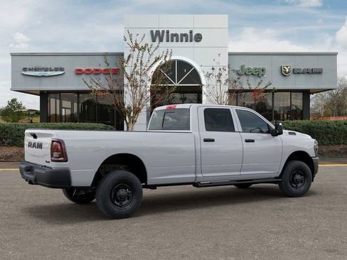 New 2026 RAM 2500 Tradesman AWD/4WD image 4