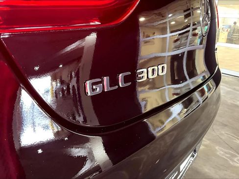 Used 2021 Mercedes-Benz GLC 300 4MATIC Coupe image 31
