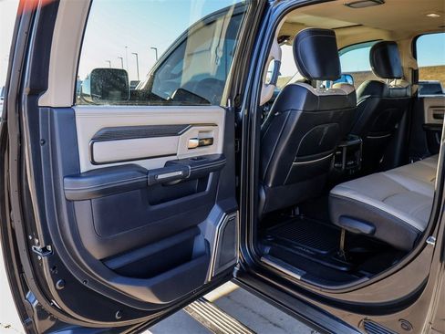 Used 2019 RAM 2500 Limited image 35