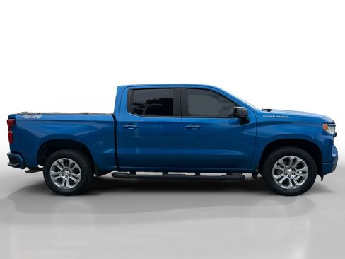Used 2022 Chevrolet Silverado 1500 RST AWD/4WD image 6