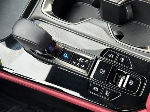 Certified 2025 Lexus NX 350 AWD w/ Premium Package image 25