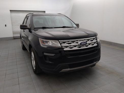 Used 2019 Ford Explorer XLT w/ Class III Trailer Tow Package image 14