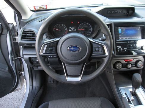 Used 2019 Subaru Crosstrek 2.0i image 19