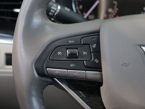 Used 2021 Cadillac XT6 Premium Luxury image 21