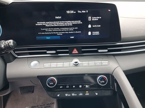 Certified 2023 Hyundai Elantra SEL w/ Convenience Package image 20