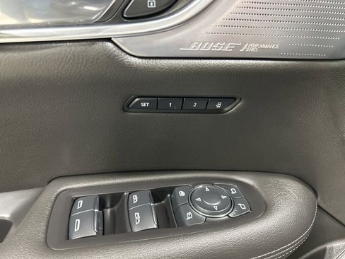 Used 2024 Cadillac XT6 Premium Luxury w/ Technology Package image 14