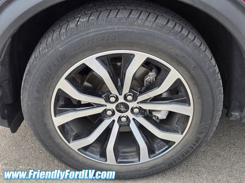 Used 2020 Ford Explorer ST w/ Premium Technology Package image 5