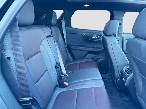 Used 2025 Chevrolet Blazer RS w/ Driver Confidence II Package image 28