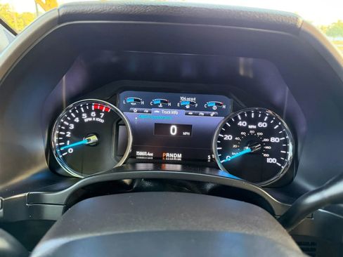 Used 2020 Ford F350 Platinum w/ Snow Plow Prep Package AWD/4WD image 19