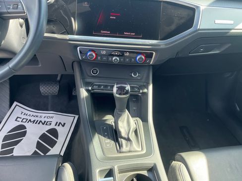 Used 2023 Audi Q3 2.0T Premium image 16